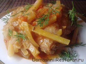 Цыпленок, жаренный кусками с шампиньонами
