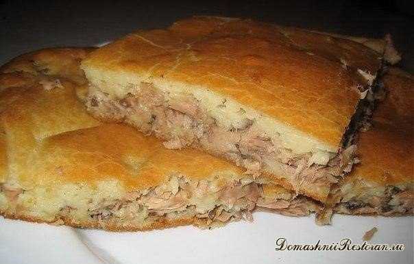 Пирог с сардинами и рисом