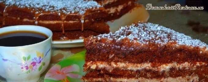 Шоколадный торт с творожным кремом