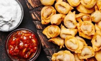 жареные пельмени